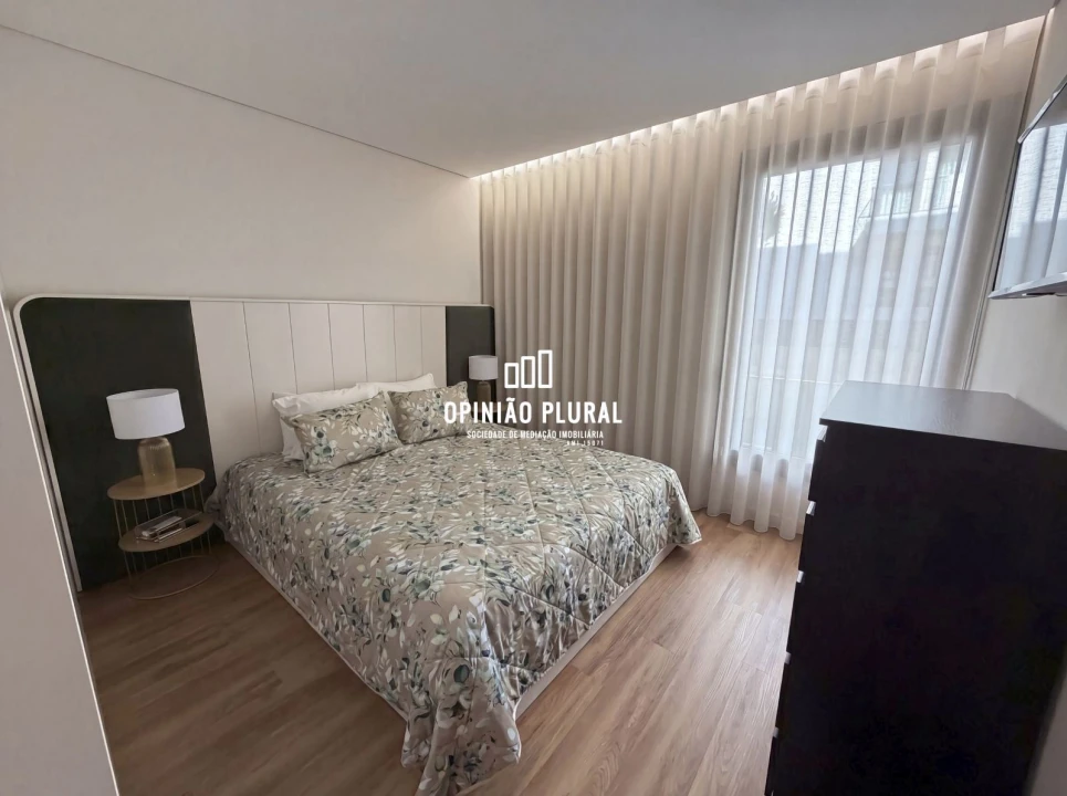 Apartamento T2 para Venda em Avintes Foto 12