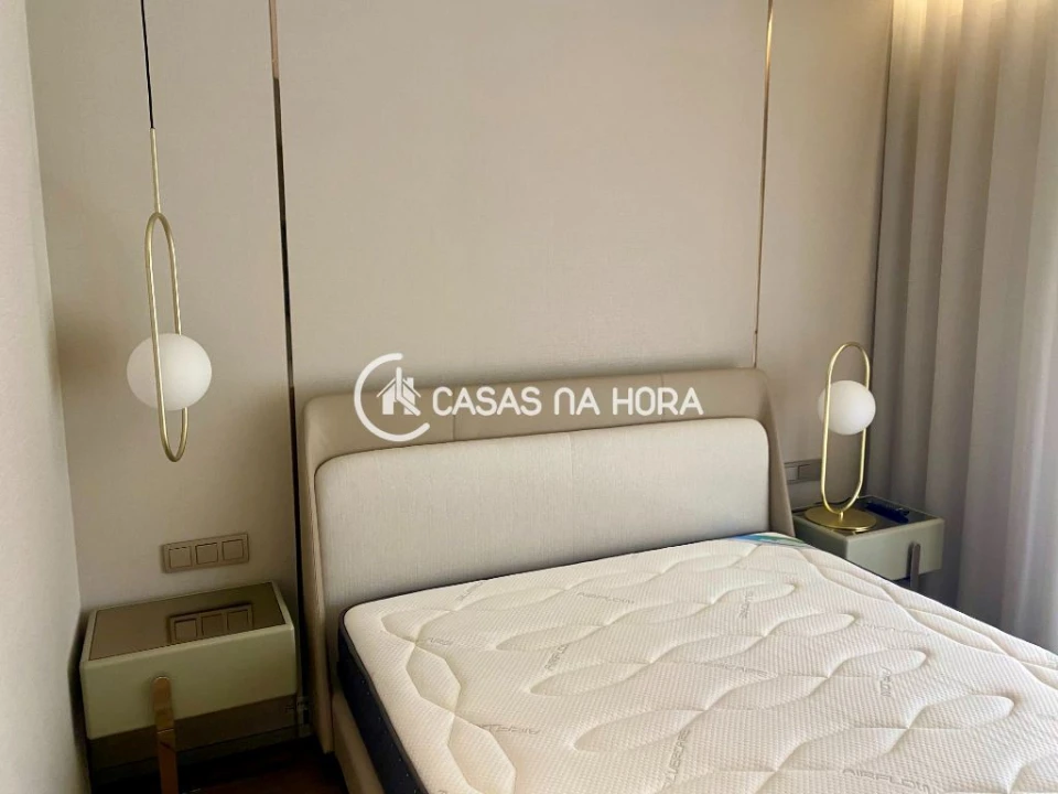 Apartamento T3 para Arrendamento em Carnide Foto 4
