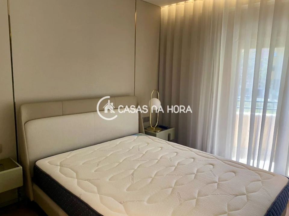 Apartamento T3 para Arrendamento em Carnide Foto 5