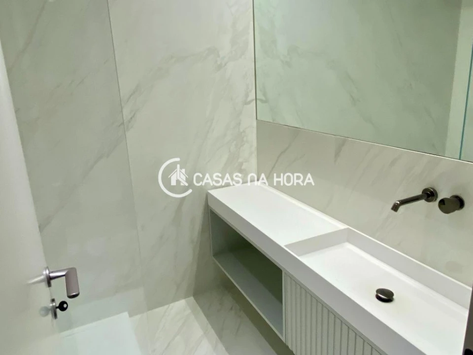 Apartamento T3 para Arrendamento em Carnide Foto 9