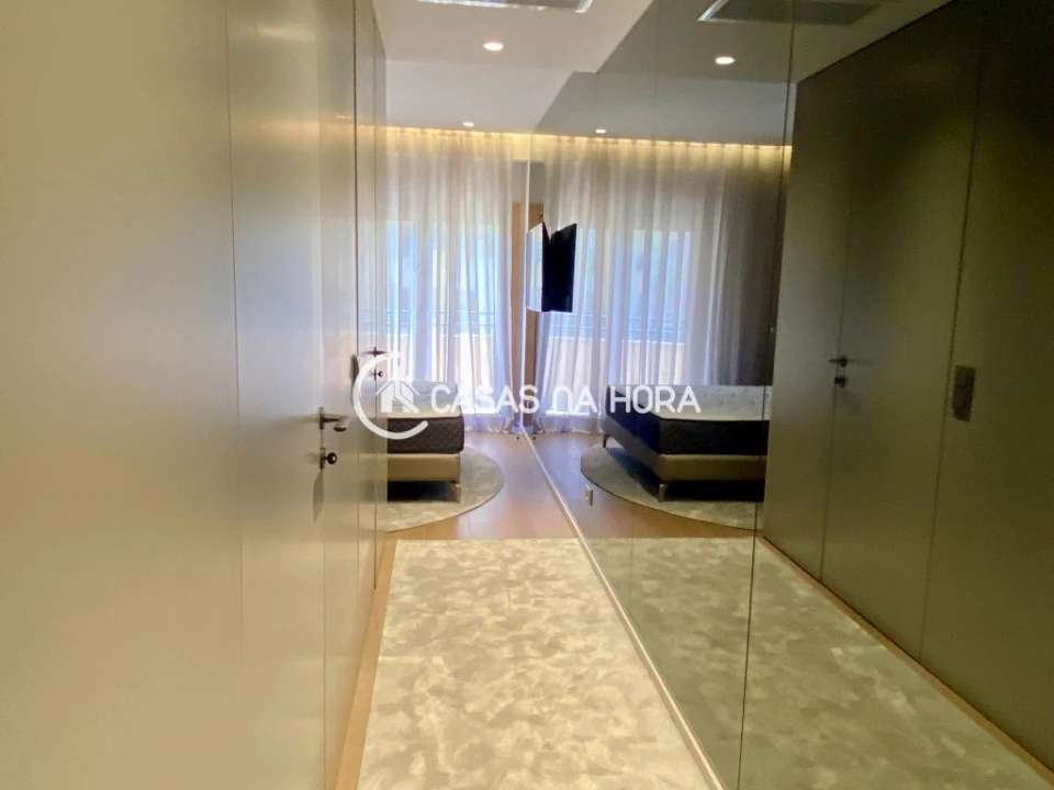 Apartamento T3 para Arrendamento em Carnide Foto 7