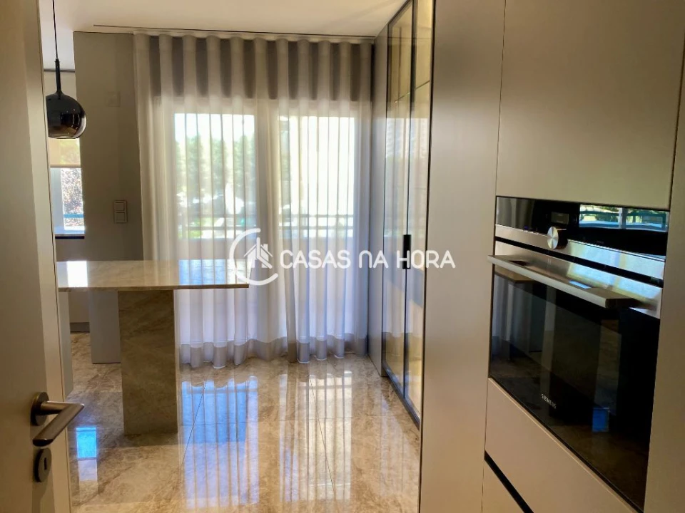 Apartamento T3 para Arrendamento em Carnide Foto 22