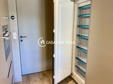 Apartamento T3 para Arrendamento em Carnide