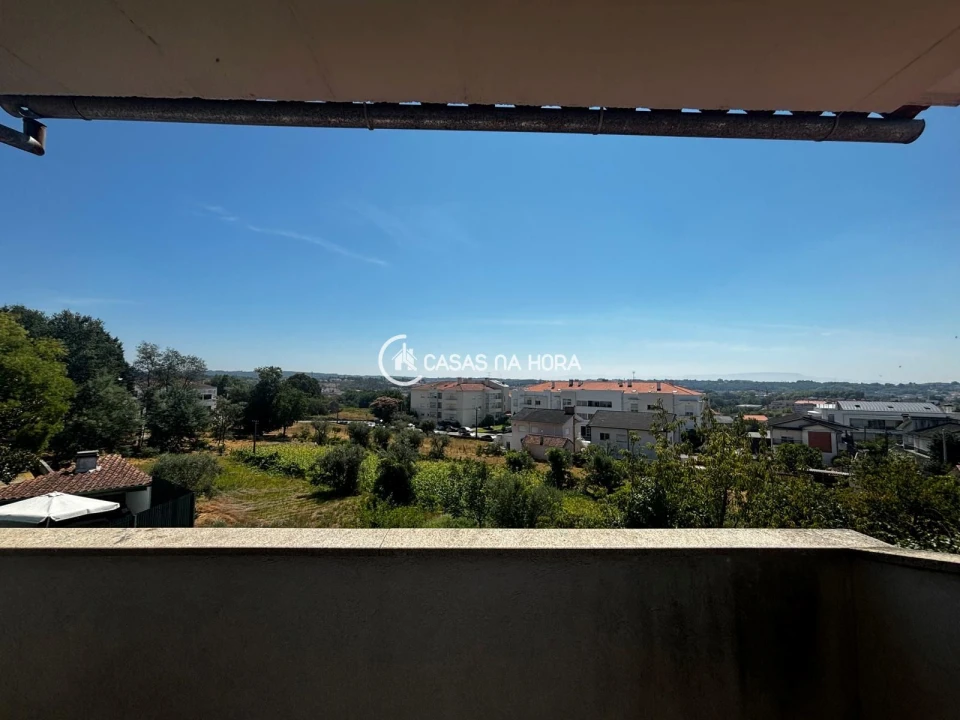Moradia T4 para Arrendamento em Abraveses Foto 2
