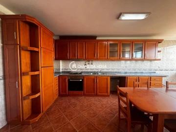 Moradia T4 para Arrendamento em Abraveses