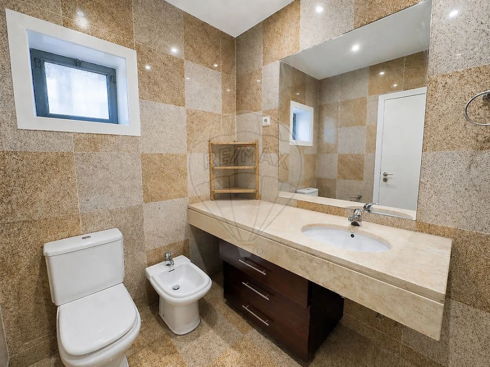 Apartamento T3 para Venda em Cidade da Maia Foto 13