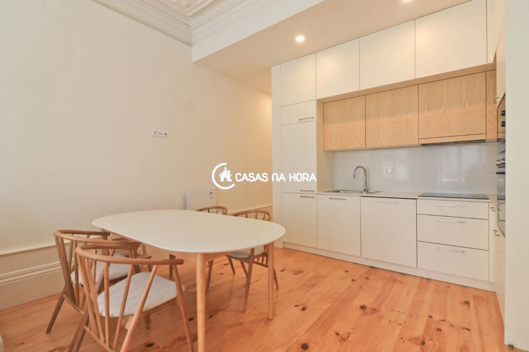 Apartamento T1 para Arrendamento em Paranhos Foto 15