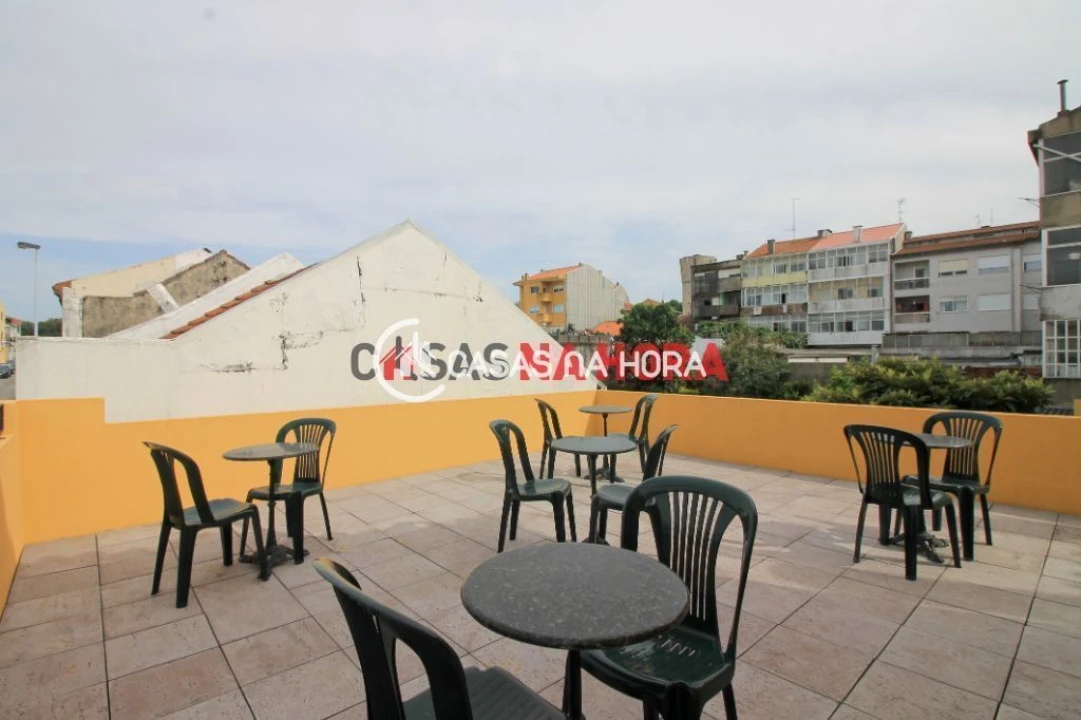 Quarto para Arrendamento em Paranhos Foto 8