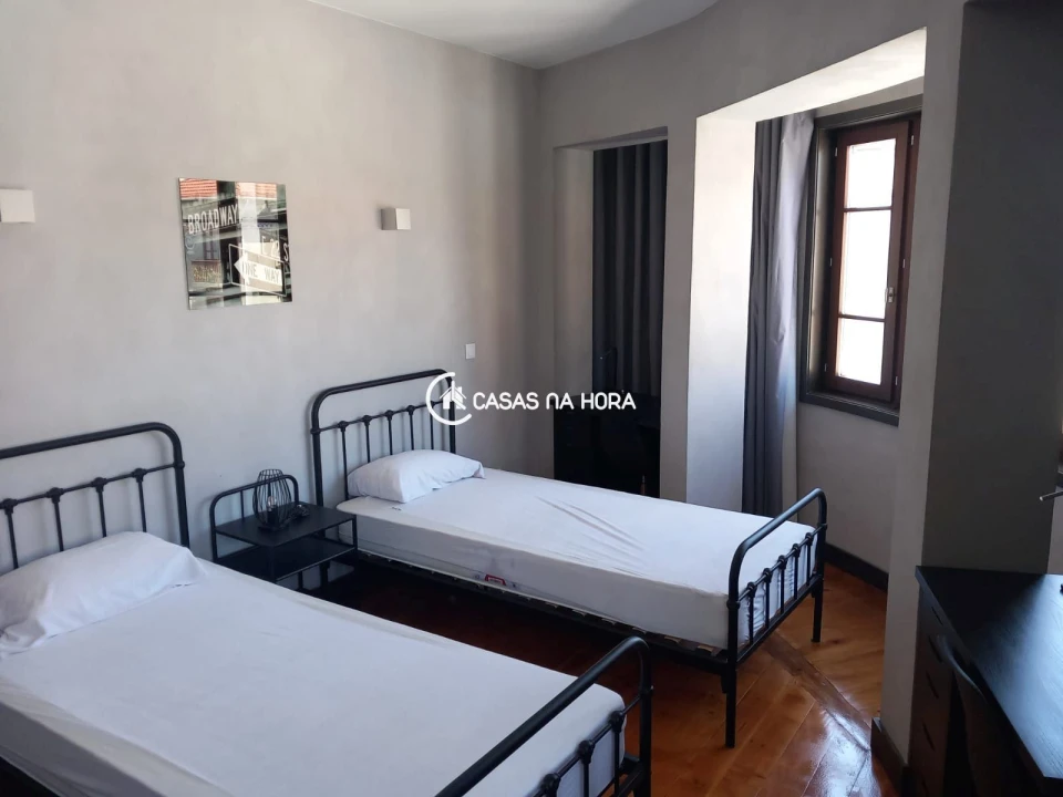 Quarto para Arrendamento em Paranhos Foto 14
