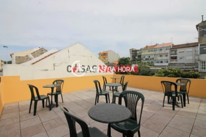 Quarto para Arrendamento em Paranhos