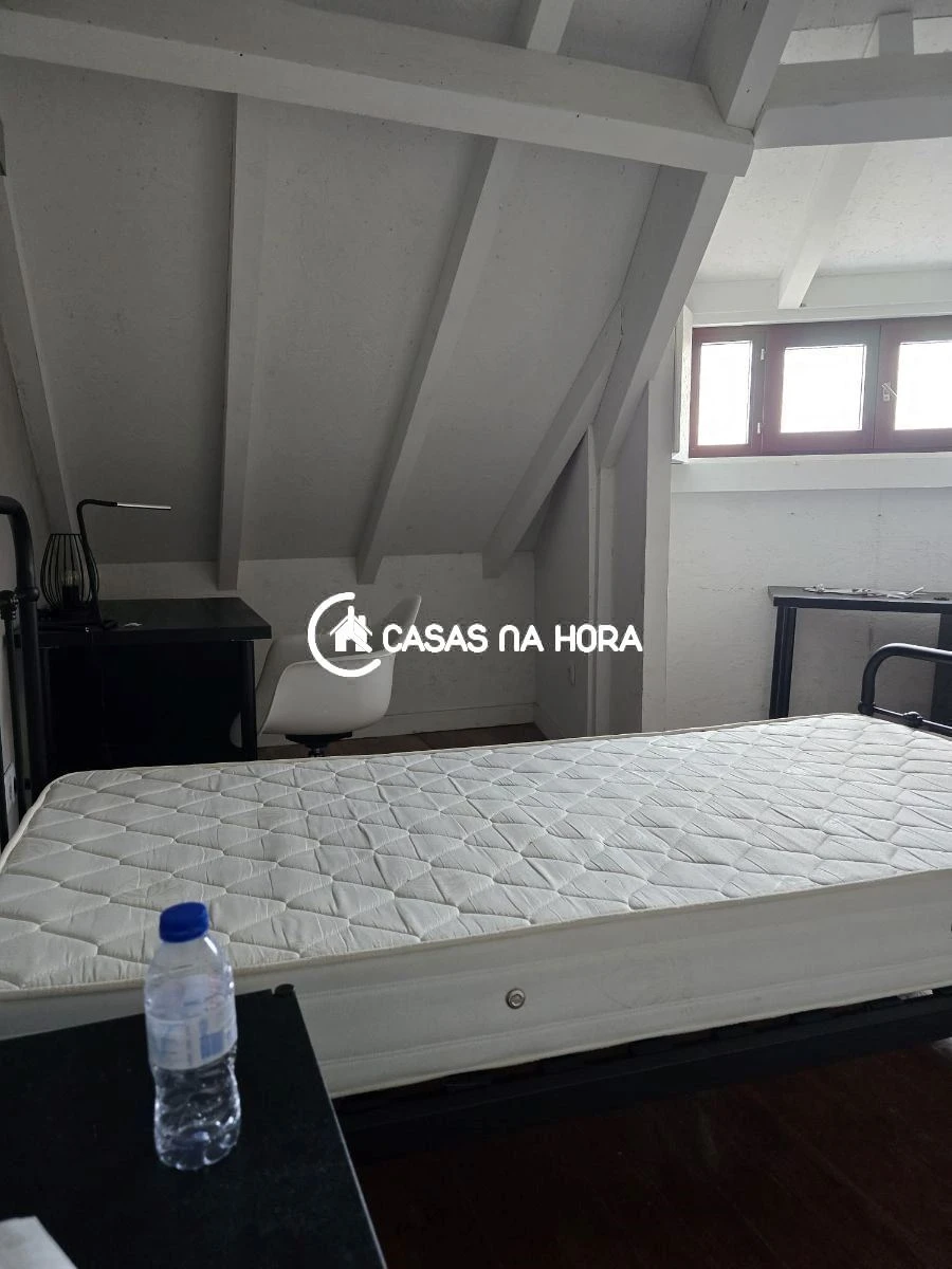 Quarto para Arrendamento em Paranhos Foto 12