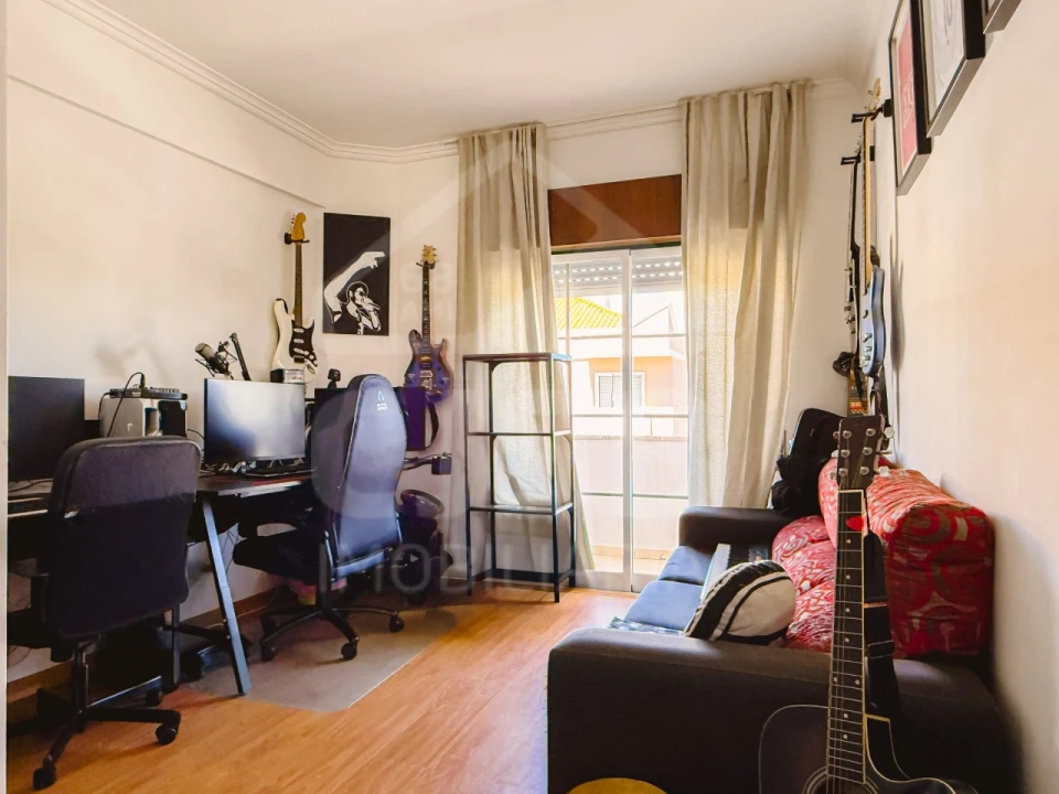 Apartamento T2 para Venda em Samora Correia Foto 14