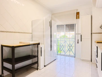 Apartamento T2 para Venda em Samora Correia