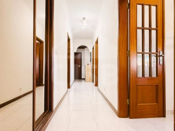Apartamento T2 para Venda em Samora Correia