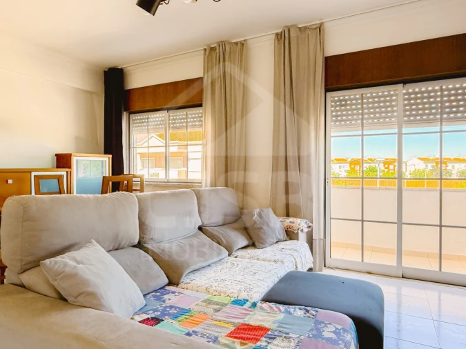 Apartamento T2 para Venda em Samora Correia Foto 3