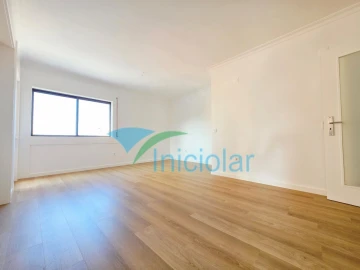 Apartamento T2 para Venda em Rio Tinto