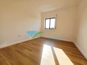 Apartamento T2 para Venda em Rio Tinto