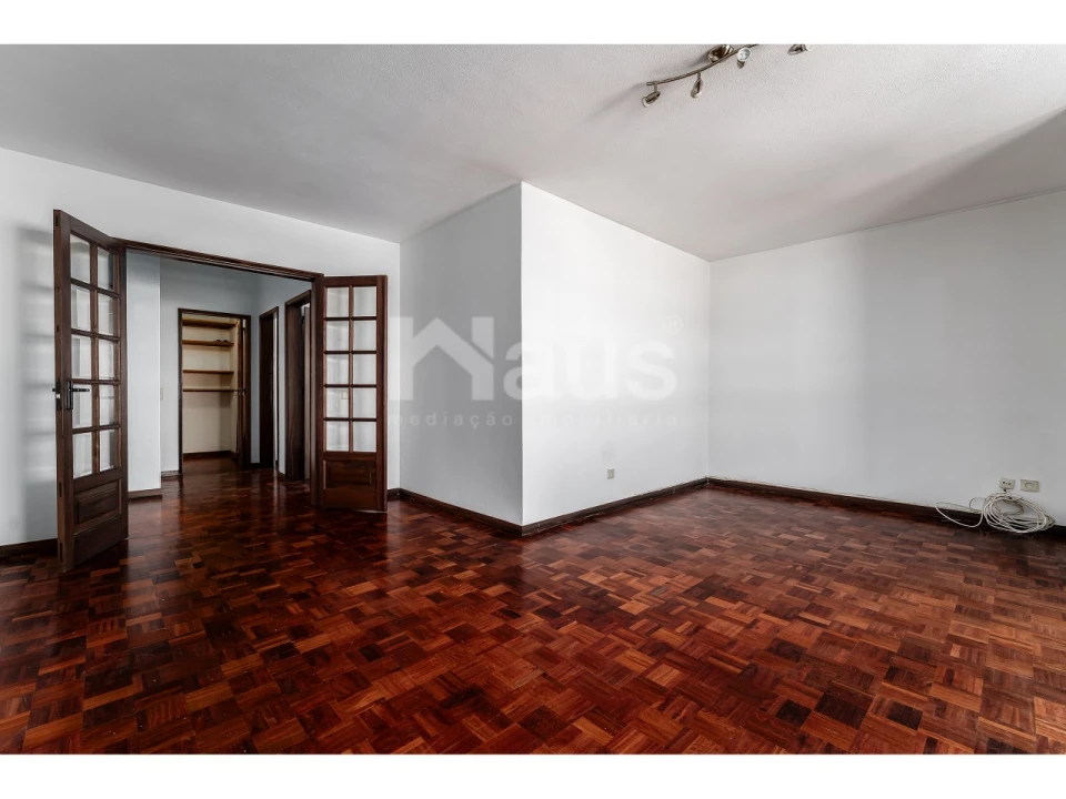 Apartamento T2 para Venda em União das Freguesias de Setúbal Foto 11