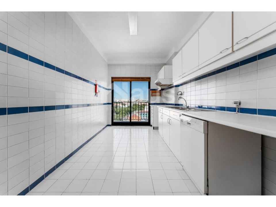 Apartamento T2 para Venda em União das Freguesias de Setúbal Foto 13