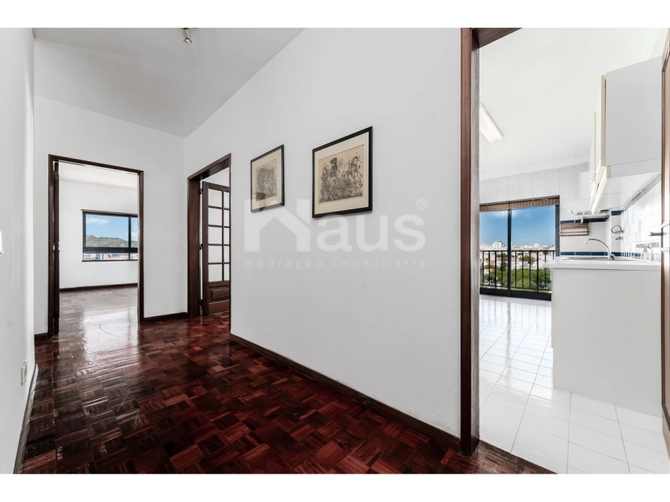 Apartamento T2 para Venda em União das Freguesias de Setúbal Foto 30