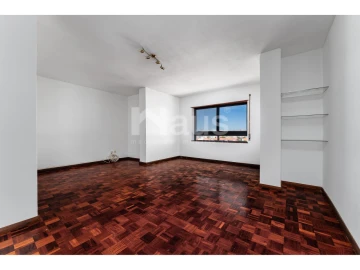 Apartamento T2 para Venda em União das Freguesias de Setúbal