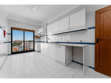 Apartamento T2 para Venda em União das Freguesias de Setúbal