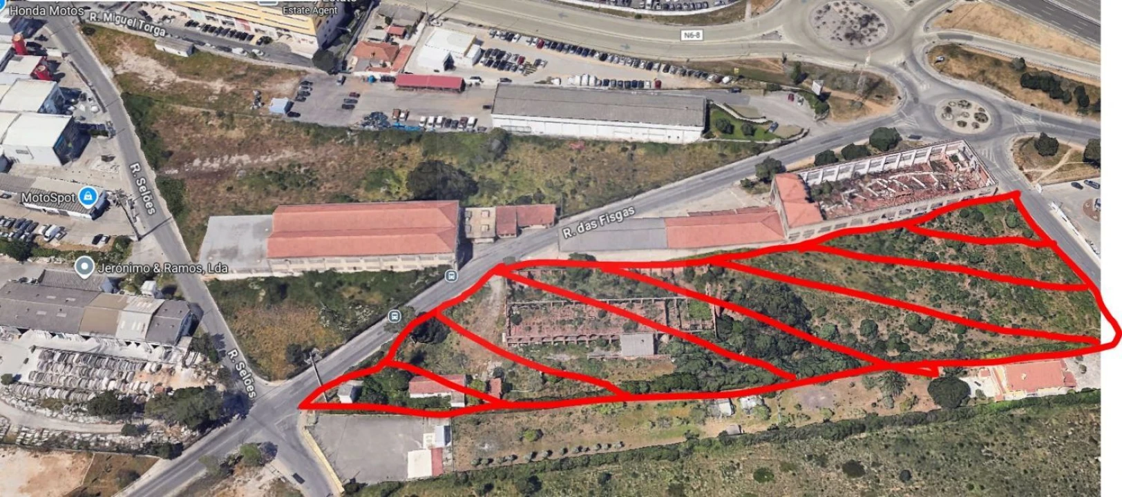 Terreno para Venda em Alcabideche Foto 3