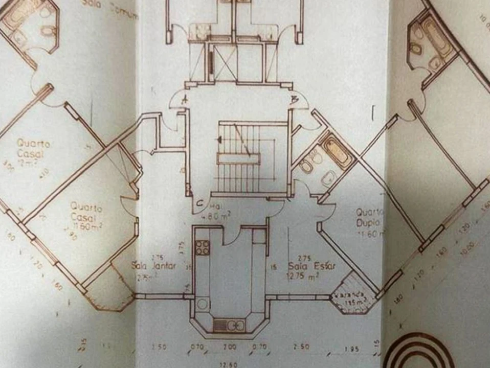 Apartamento T3 para Venda em Algueirão-Mem Martins Planta 2