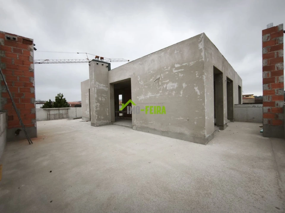 Apartamento T3 para Venda em Santa Maria da Feira, Travanca, Sanfins e Espargo Foto 4