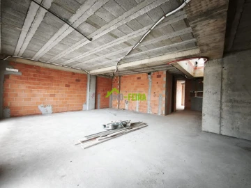 Apartamento T3 para Venda em Santa Maria da Feira, Travanca, Sanfins e Espargo