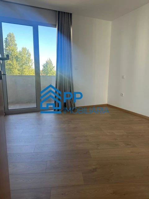 Apartamento T1 para Arrendamento em Ramalde