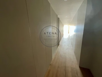 Apartamento T4 para Venda em Canidelo