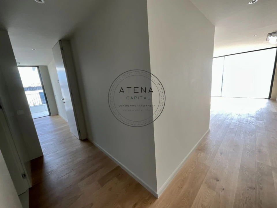 Apartamento T4 para Venda em Canidelo Foto 24