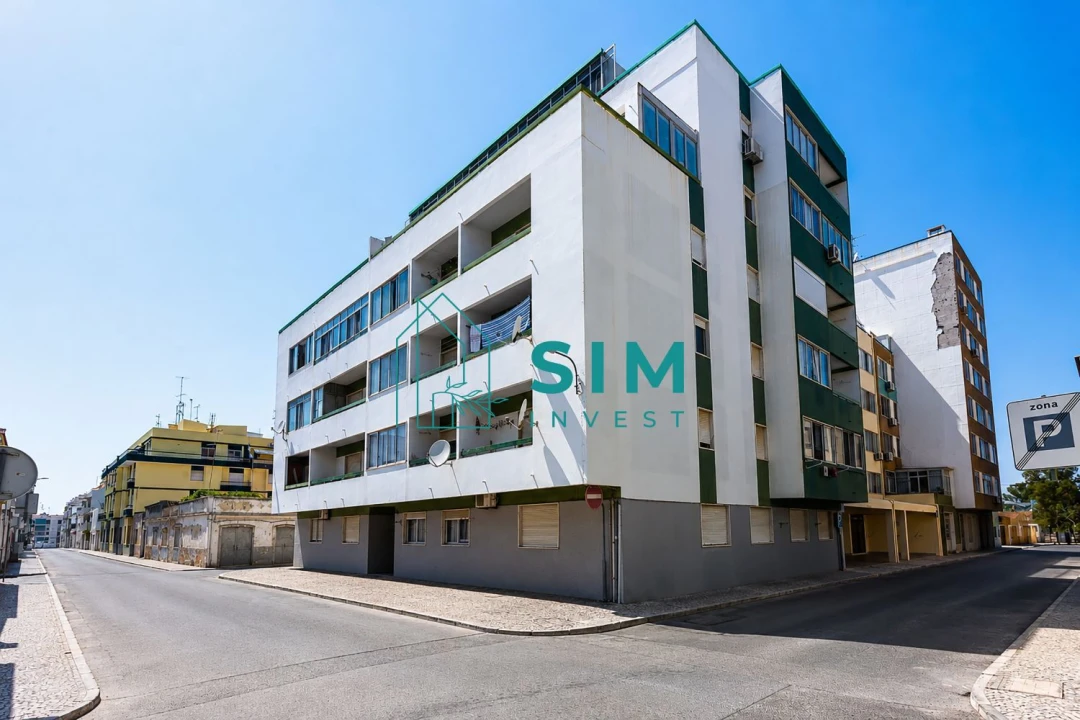 Apartamento T3 para Venda em Vila Real de Santo Antonio Foto 2