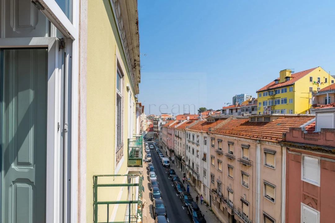 Apartamento T3 para Venda em Arroios Foto 17