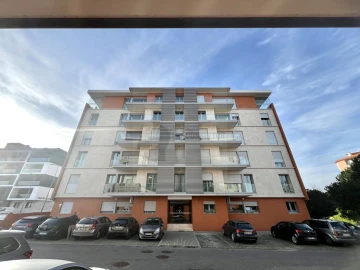 Apartamento T2 para Arrendamento em Setubal (São Sebastião)