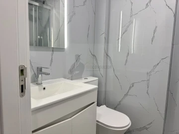 Apartamento T2 para Venda em Benfica