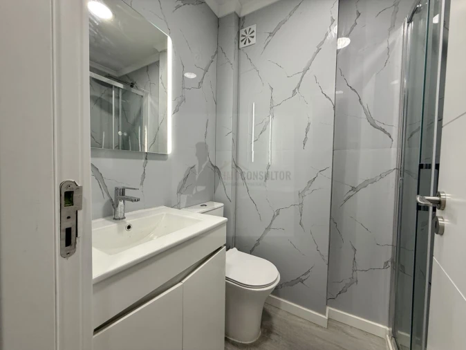 Apartamento T2 para Venda em Benfica Foto 12