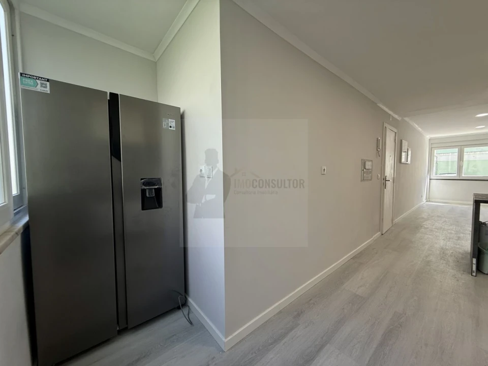 Apartamento T2 para Venda em Benfica Foto 10