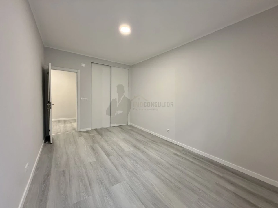 Apartamento T2 para Venda em Oeiras e São Julião da Barra, Paço de Arcos e Caxias Foto 11