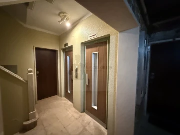 Apartamento T2 para Venda em Oeiras e São Julião da Barra, Paço de Arcos e Caxias