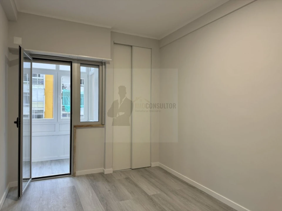 Apartamento T2 para Venda em Oeiras e São Julião da Barra, Paço de Arcos e Caxias Foto 10