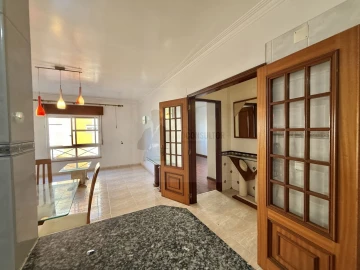 Apartamento T2 para Venda em Algueirão-Mem Martins