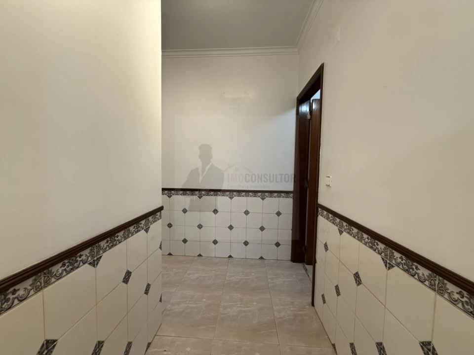 Apartamento T2 para Venda em Algueirão-Mem Martins Foto 23