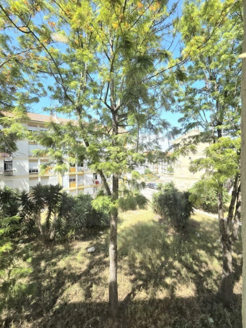 Apartamento T3 para Venda em Laranjeiro e Feijó