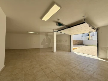 Moradia T4 para Venda em Ericeira