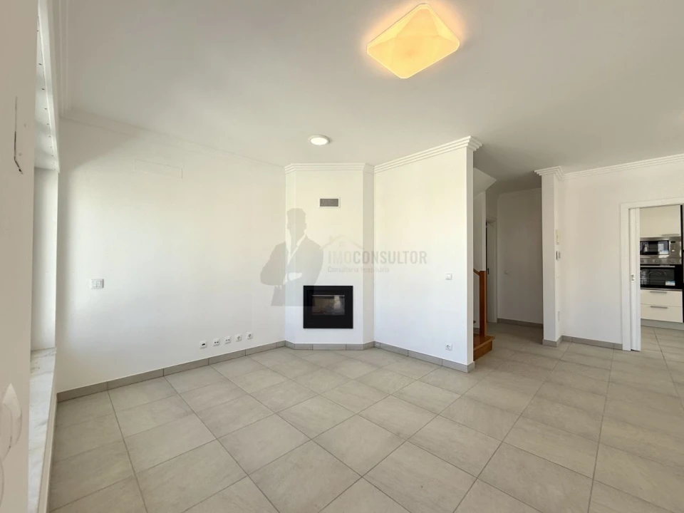 Moradia T4 para Venda em Ericeira Foto 6