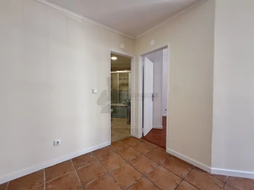Apartamento T3 para Venda em Algueirão-Mem Martins