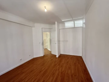 Apartamento T3 para Venda em Algueirão-Mem Martins