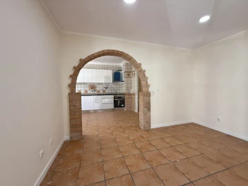 Apartamento T3 para Venda em Algueirão-Mem Martins